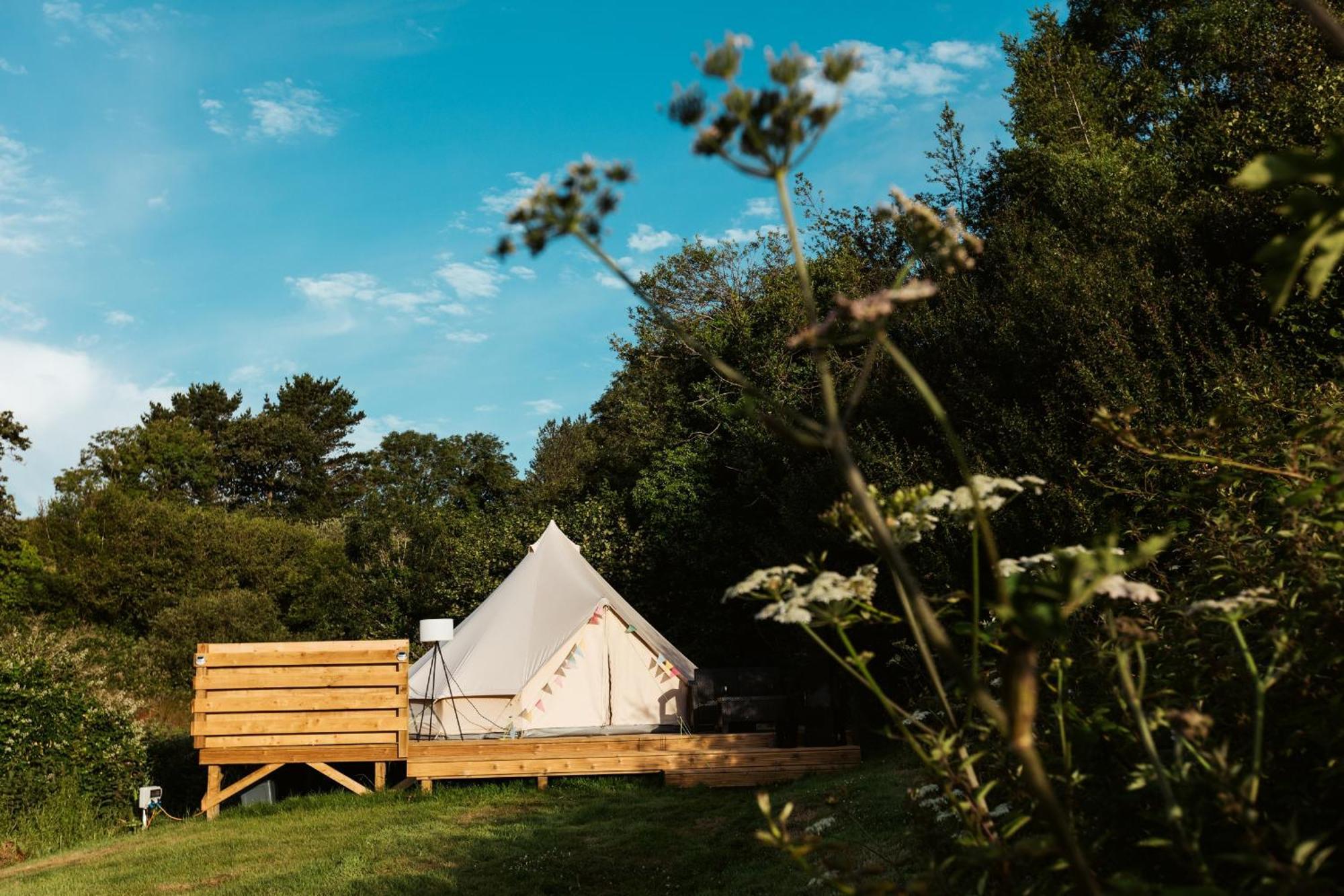 Willow Valley Glamping Буде Экстерьер фото